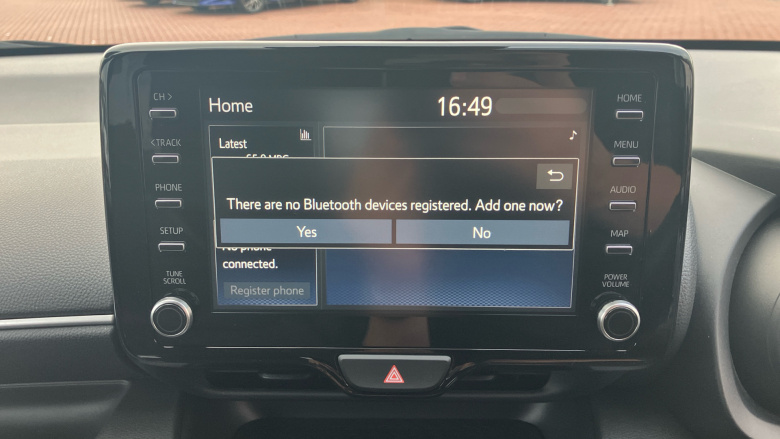 Toyota Yaris 1.5 Hybrid Design 5dr CVT Hybrid Hatchback